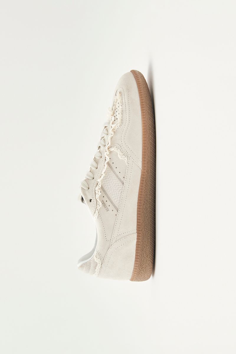 CROCHET LEATHER SNEEKERS