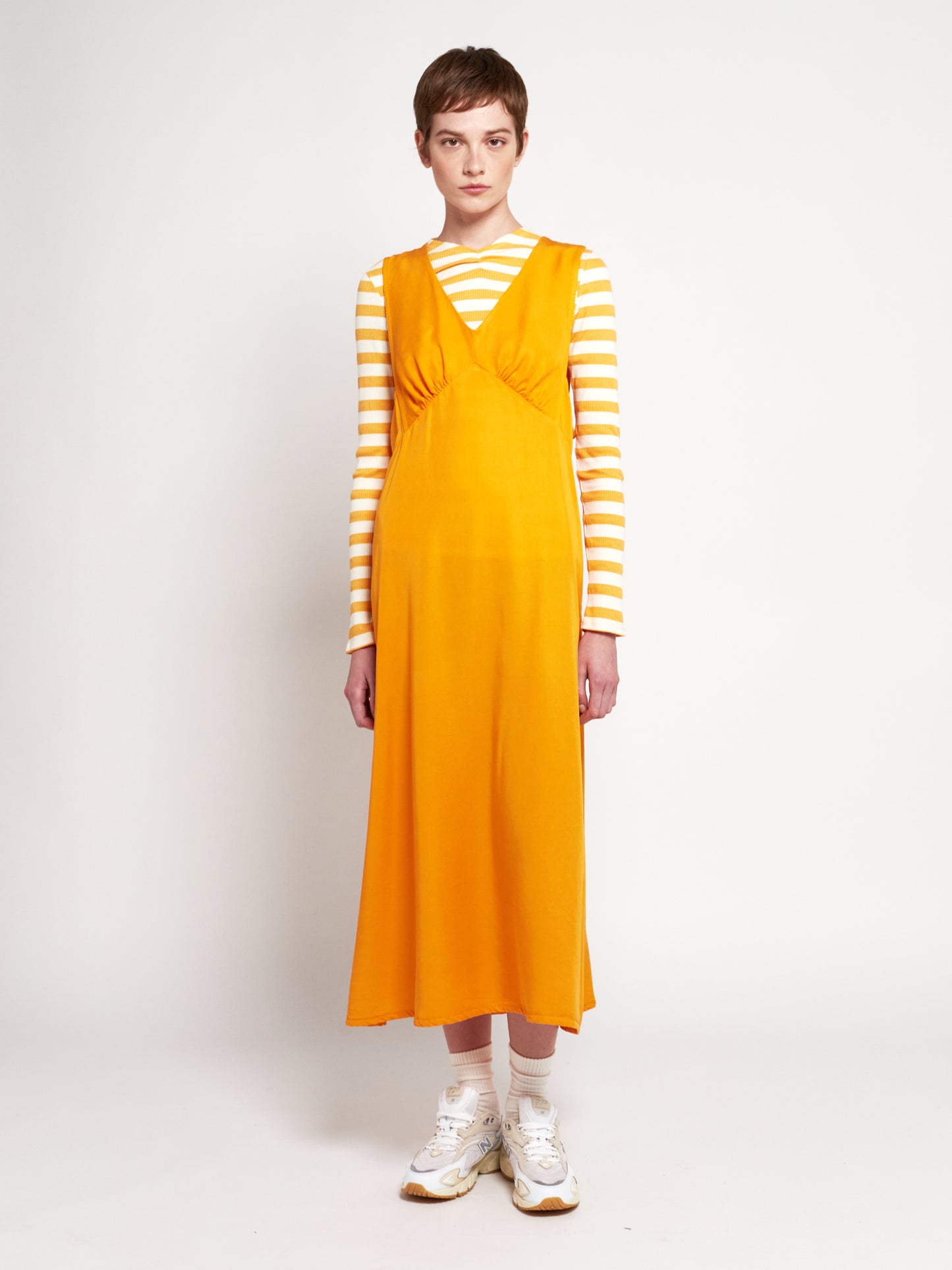 ORANGE DRESS