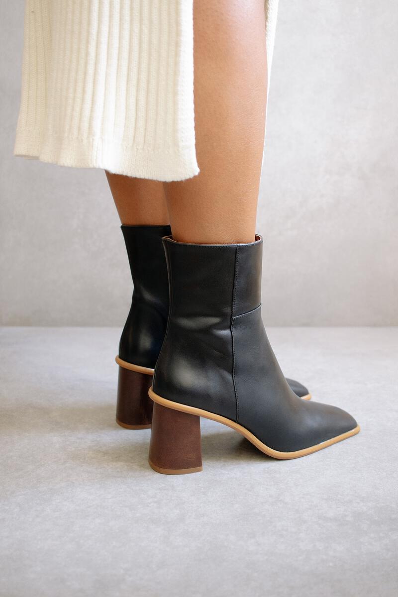 WEST BLACK VINTAGE