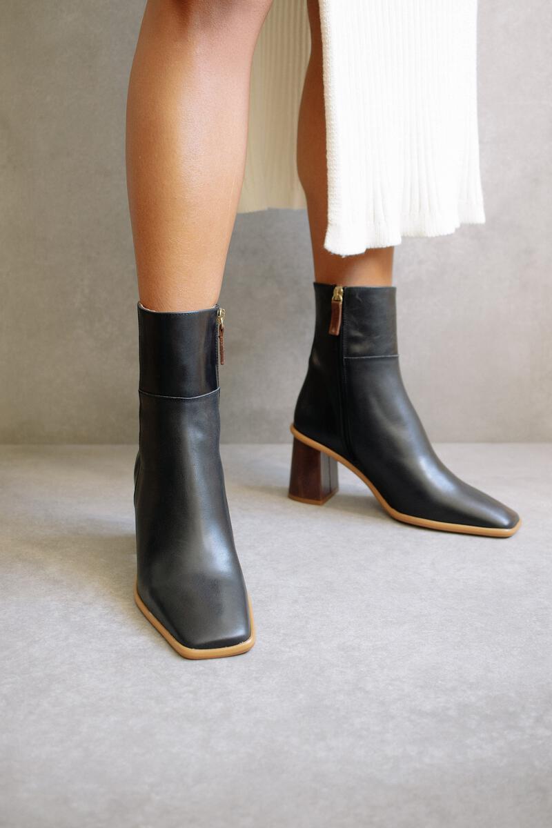 WEST BLACK VINTAGE