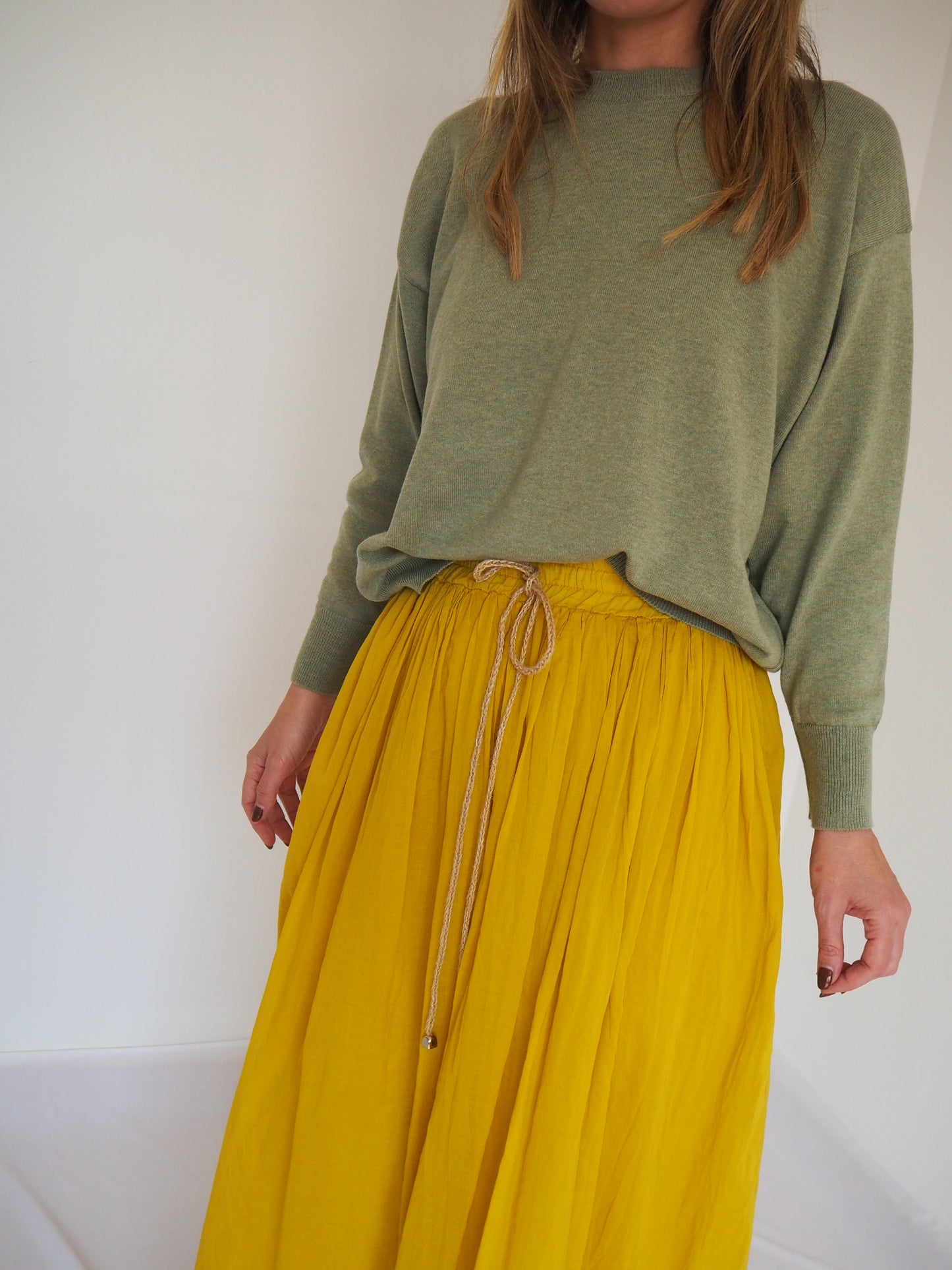 COSTA LIGHT SWEATER